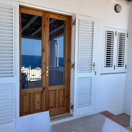 Apartment House Casa A Mare In Canneto Lipari *